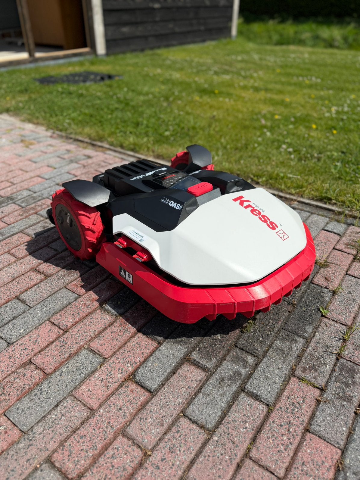 𝗞𝗿𝗲𝘀𝘀 𝗥𝗼𝗯𝗼𝘁𝗺𝗮𝗮𝗶𝗲𝗿 𝟰𝟰𝟬𝟬 𝗺² + garantie, Ophalen, Zo goed als nieuw, Meer dan 25 cm, Bestuurbaar via app