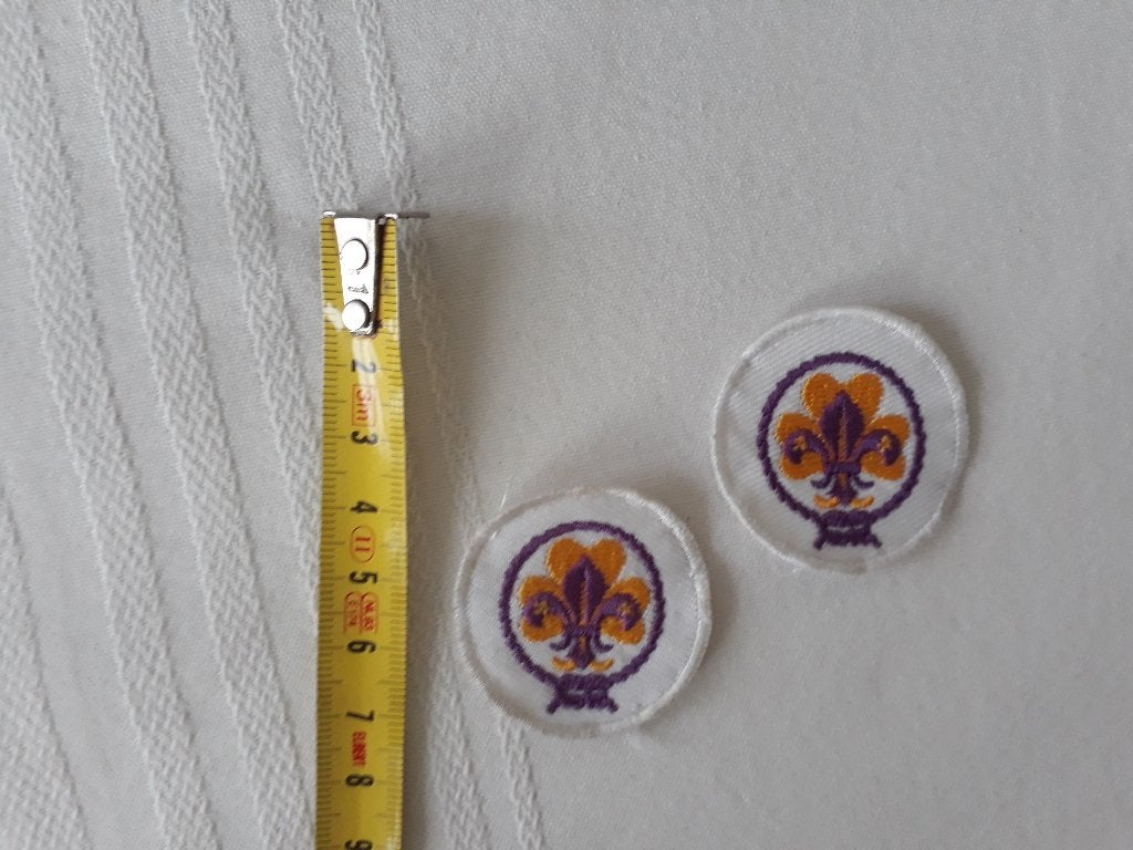 insigne scouting logo, Verzenden, Zo goed als nieuw, Embleem, Speld of Insigne