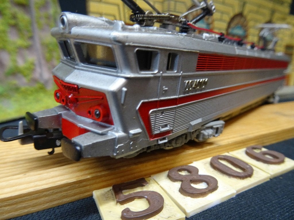 5806=Lima TEE E loc van de Franse spoorwegen.106, Hobby en Vrije tijd, Modeltreinen | H0, Gebruikt, Ophalen of Verzenden, Lima