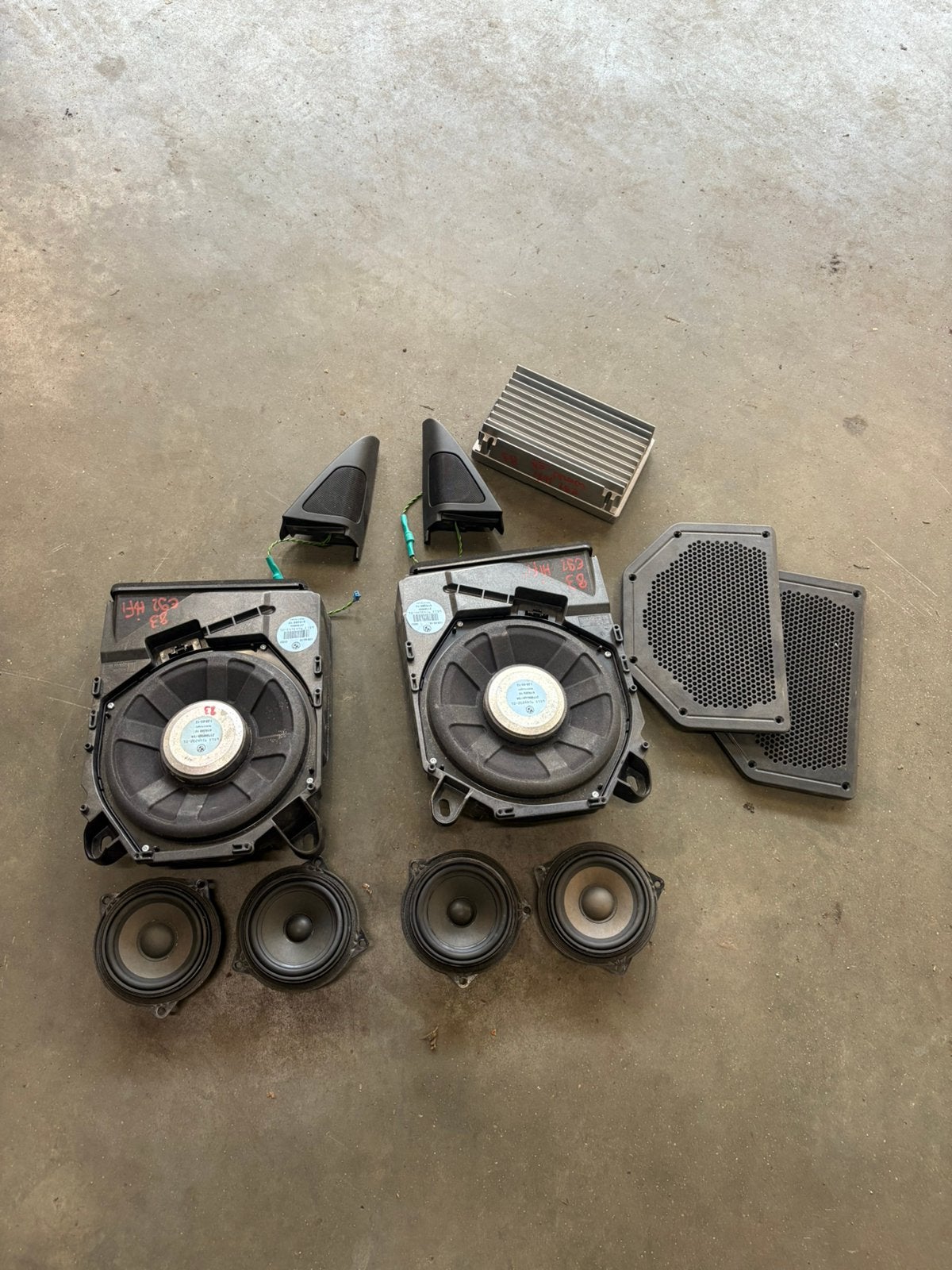 Bmw E9x Hifi/logic 7 set, Ophalen of Verzenden, Nieuw, BMW, Bumper