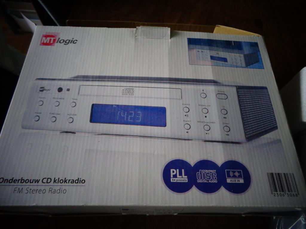 MT Logic model Onderbouw CD Klokradio CL-1564MT, nieuw, Ophalen of Verzenden, Nieuw, Radio