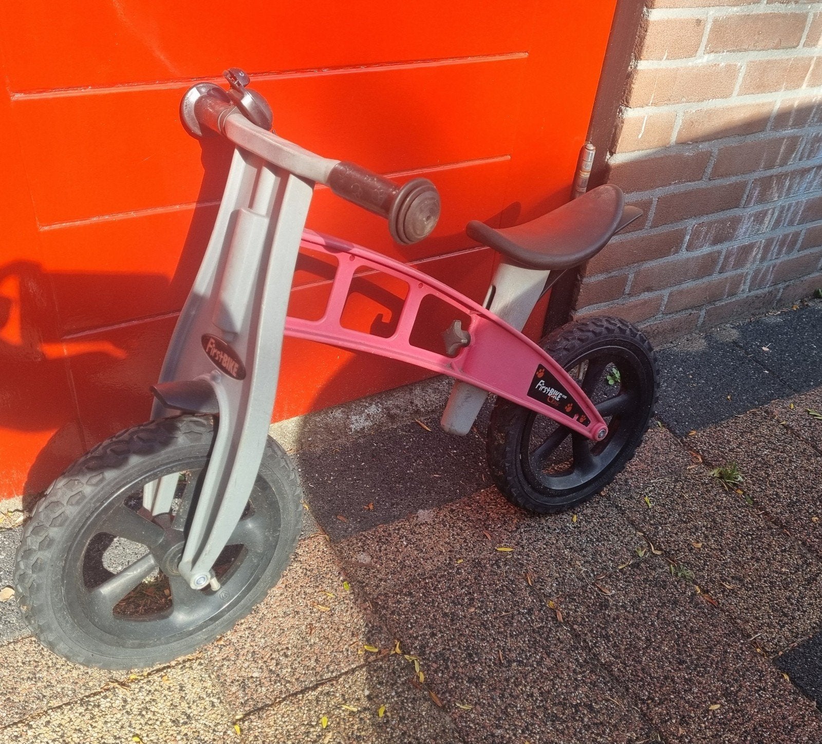 firstbike loopfiets rood grijs, Ophalen, Gebruikt, Loopfiets