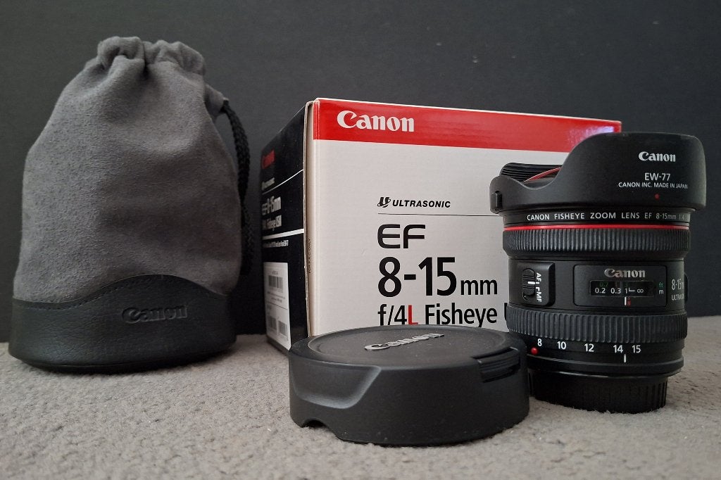 Canon ef 8-15mm f/4l fisheye usm lens in 100% nieuwstaat, Canon, Fisheye-lens, Ophalen of Verzenden, Zo goed als nieuw