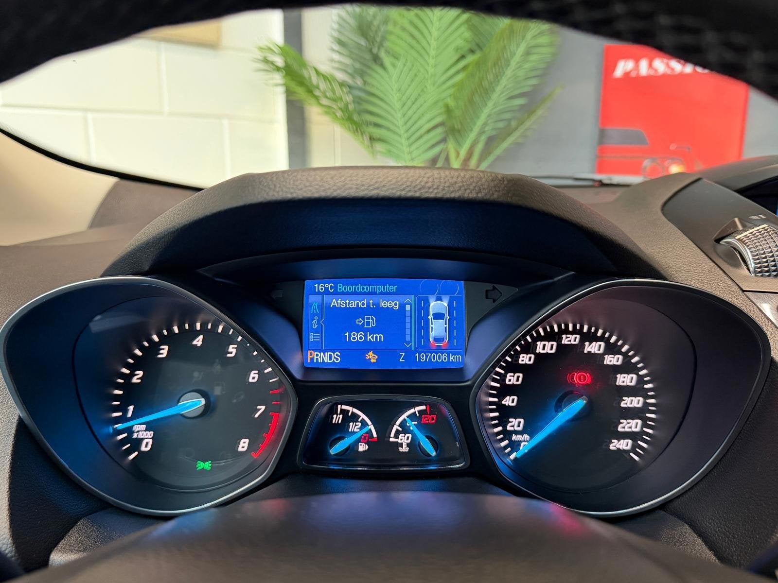 Foto 9 van Ford Kuga 1.6 182PK 4WD | AUTOMAAT | CAMERA | PANO