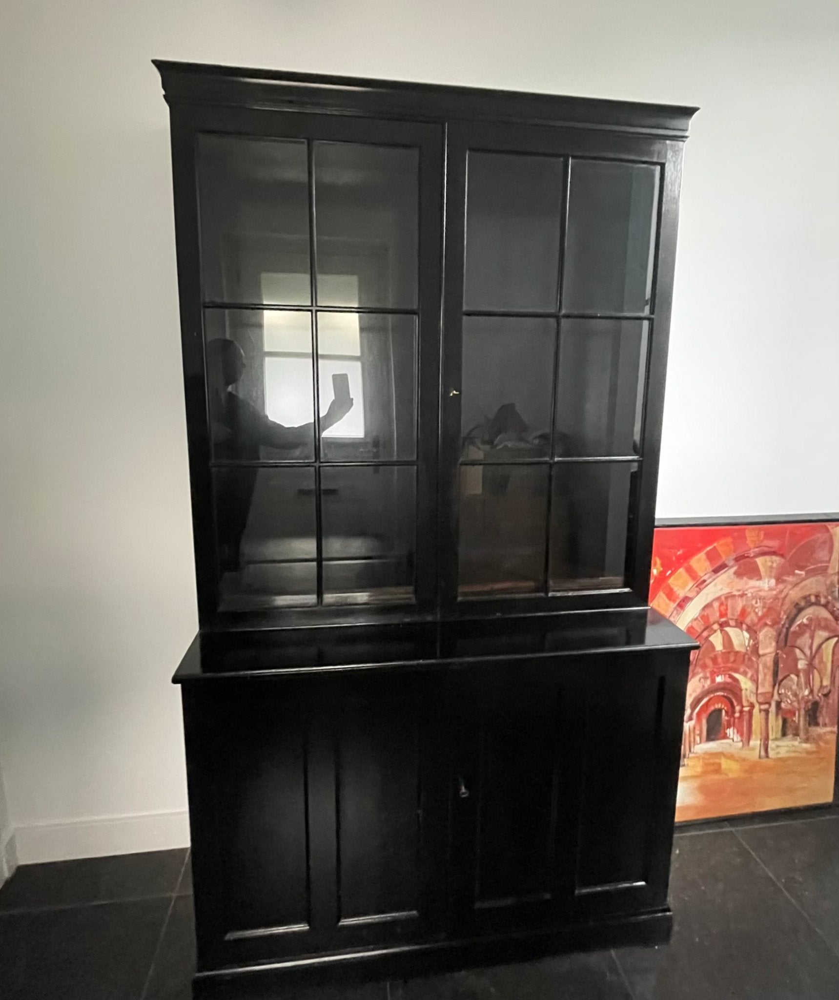 Vintage Zwarte Buffetkast / Vitrinekast 216cm Hoog, 100 tot 150 cm, 200 cm of meer, Ophalen of Verzenden, 25 tot 50 cm