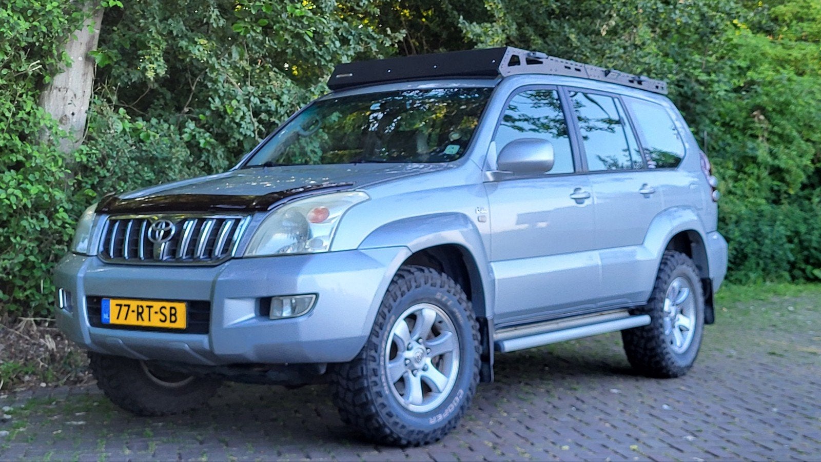 Toyota Landcruiser 120 | 3.0 D4d | Automaat | 5 pers. |, Automaat, 1935 kg, Navigatiesysteem, 4 cilinders