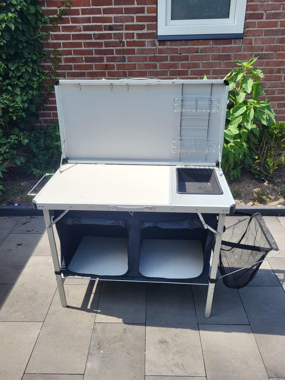 Compacte campingkeuken met wasbak en opbergruimte, Ophalen, Gebruikt