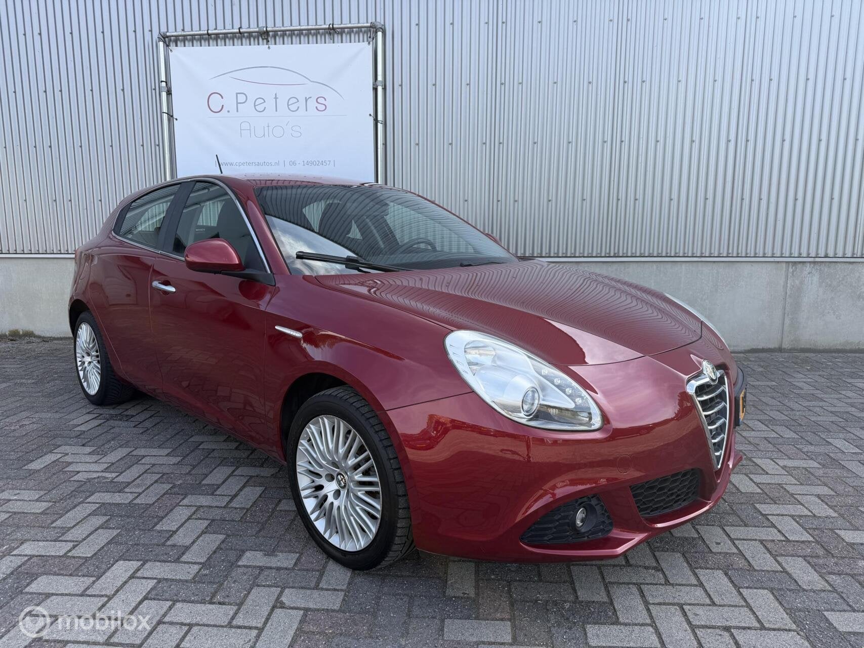 Alfa Romeo Giulietta 1.4 T Distinctive Automaat 2012 / Clima, Auto's, Euro 5, Stof, 4 cilinders, Bedrijf