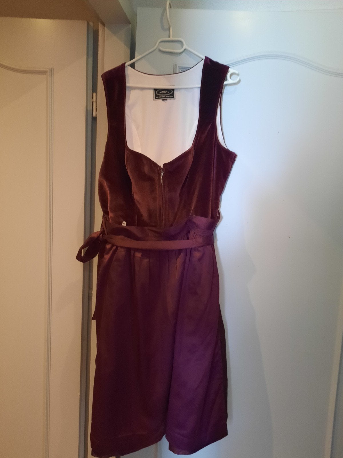 Dirndl jurk maat xxl oktoberfest, Ophalen of Verzenden, Zo goed als nieuw, Maat 46/48 (XL) of groter, Overige thema's