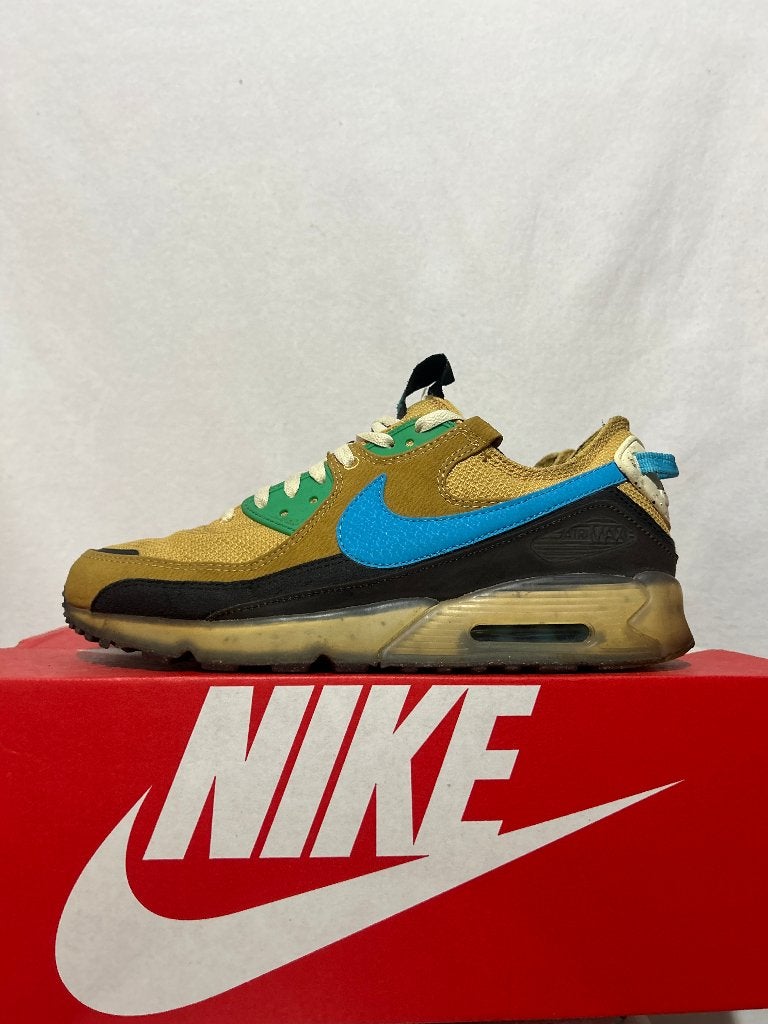 ALS NIEUW! Maat 44,5 - Nike Air Max Terrascape 90 Wheat Gold