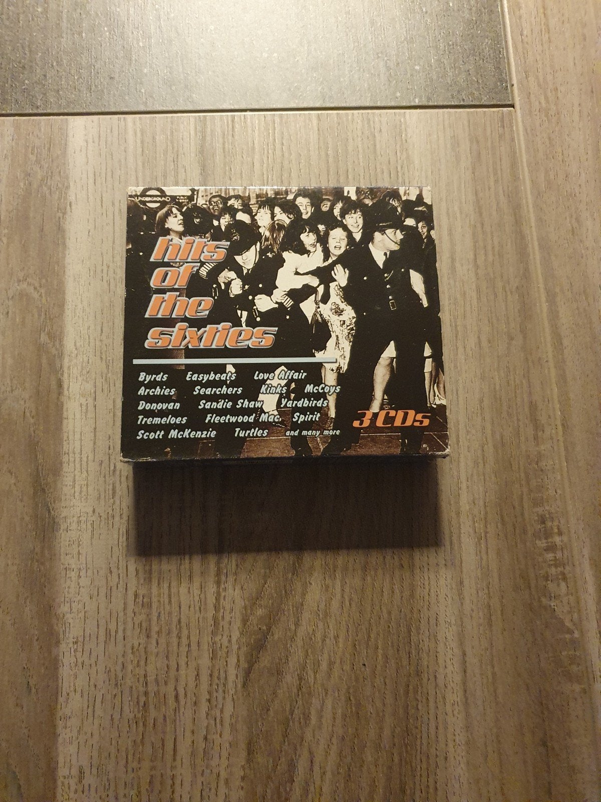 Cd box hits of the 60's, Ophalen of Verzenden, Zo goed als nieuw, Pop