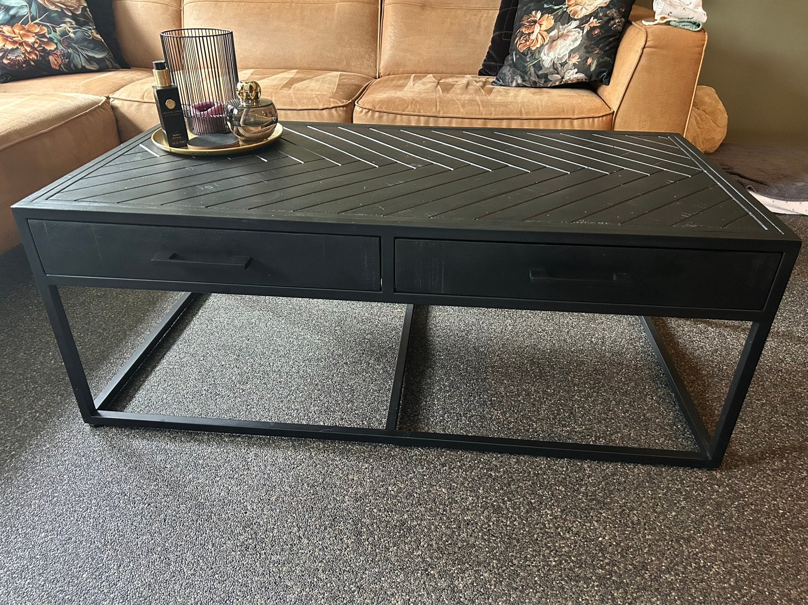 Moderne zwarte houten met stalen salontafel, Ophalen, 100 tot 150 cm, 50 tot 100 cm, Zo goed als nieuw