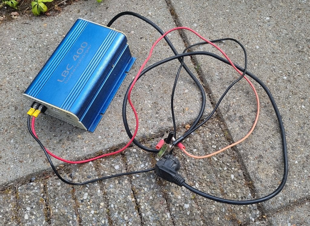 accu charger, Ophalen, Gebruikt