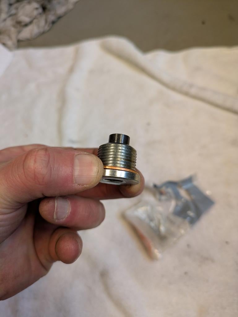 Magnetische olieplug Porsche 996 - Nieuw, Ophalen of Verzenden, Nieuw, Porsche