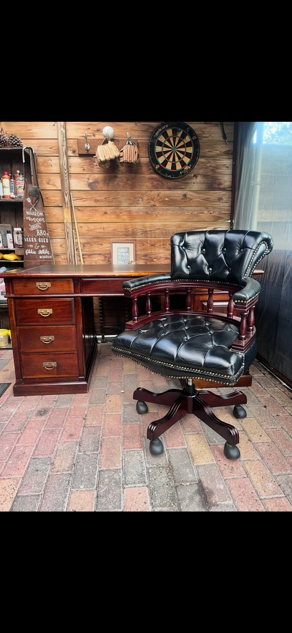 Klassiek bureau met leren blad en bijpassende bureaustoel, Ophalen of Verzenden