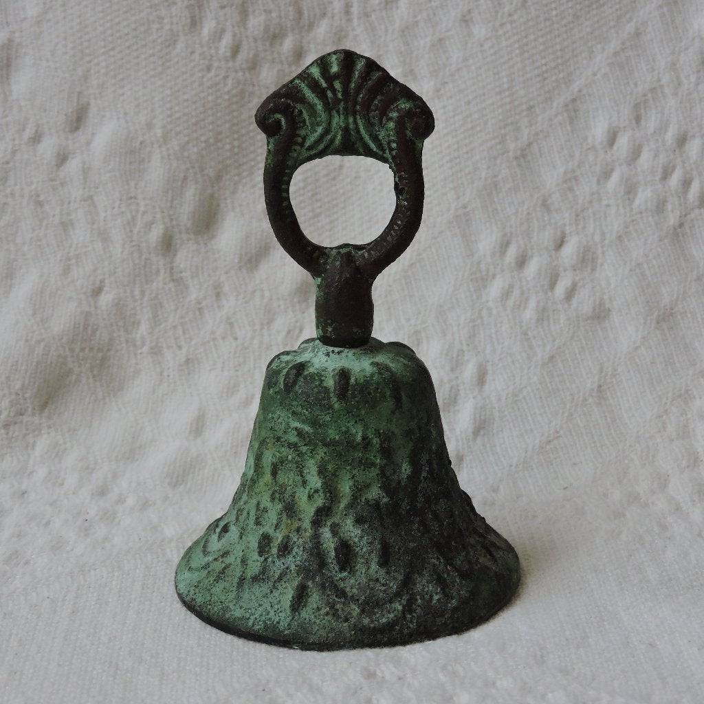 Bel brons tafelbel 10 cm groen patina brocant, Ophalen of Verzenden