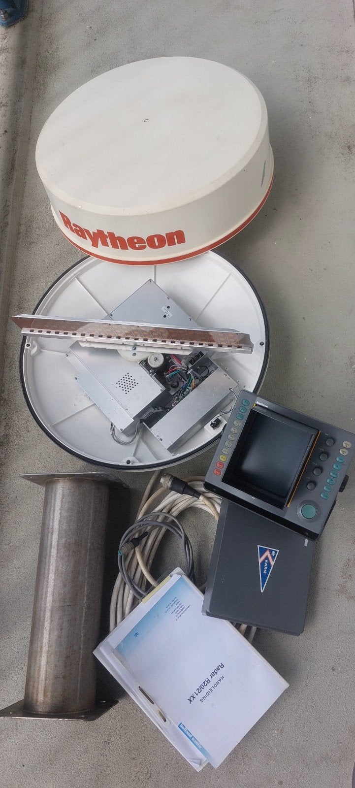 Raymarine Raytheon R20XX Raster Scan CRT Radarsysteem met .., Watersport en Boten, Ophalen of Verzenden, Zo goed als nieuw, Radar