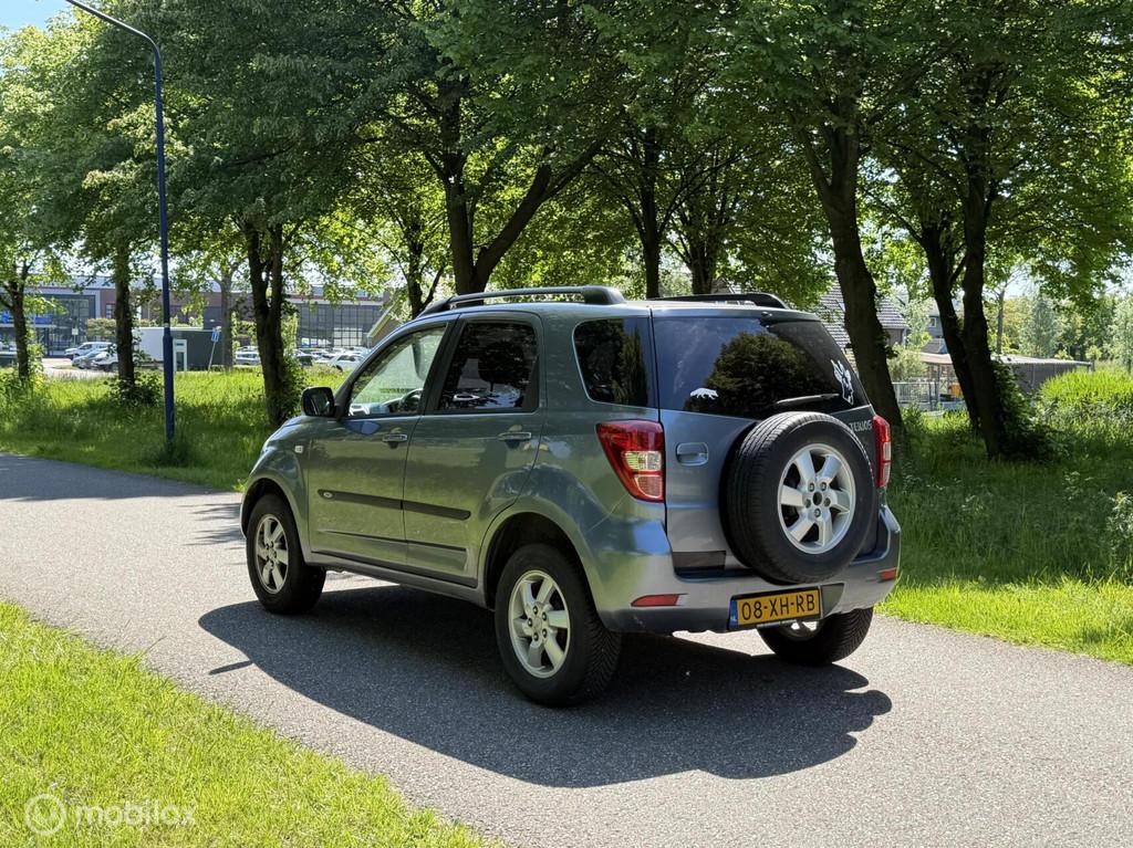 Daihatsu Terios 1.5-16v Expedition 2WD*NEW APK 06/27*AIRCO, Auto's, Daihatsu, 13 km/l, 1350 kg, Gebruikt, Zwart