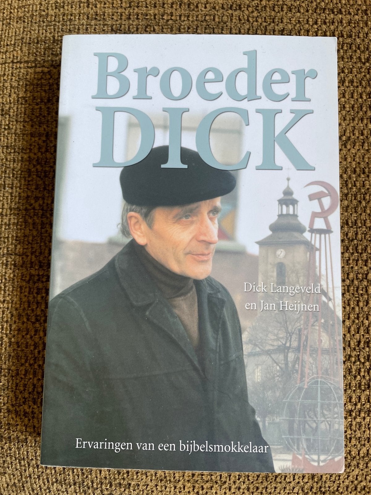 D. Langeveld - Broeder Dick, Ophalen of Verzenden, Zo goed als nieuw, D. Langeveld; J. Heijnen