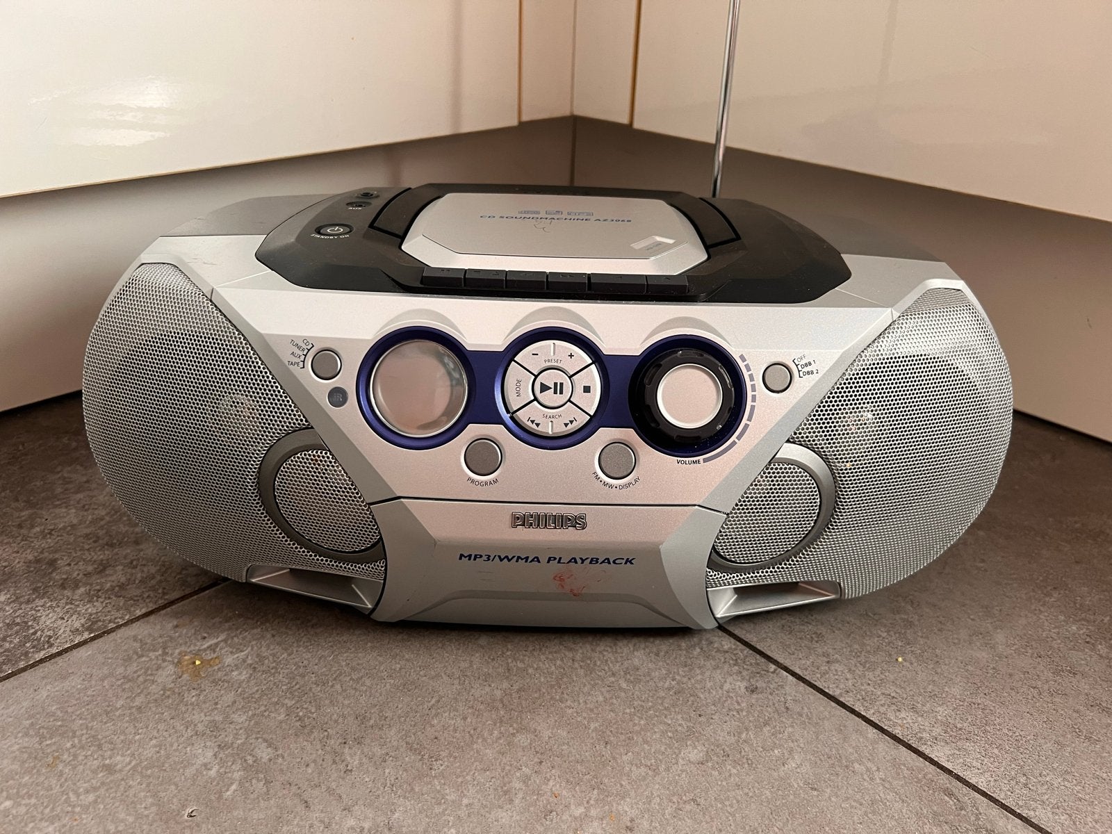 Philips CD Cassette Radio speler met MP3/WMA Playback, Ophalen of Verzenden, Gebruikt, Radio, Met cd-speler
