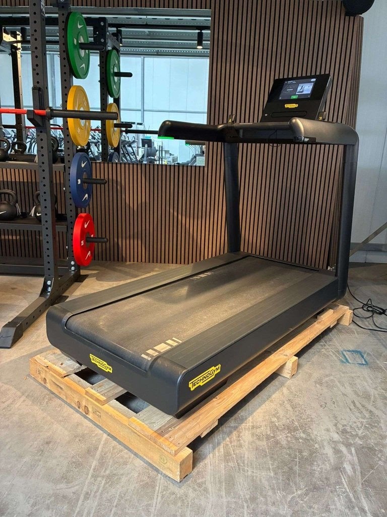 Technogym Excite Live Run 700, Sport en Fitness, Niet ingevuld, Gebruikt, Niet ingevuld, Ophalen of Verzenden