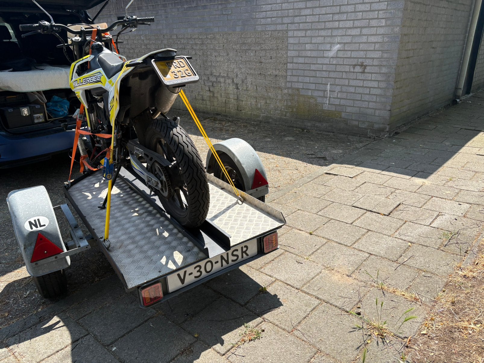 Motor fiets aanhanger . Bromfiets aanhanger trailer, Ophalen, Gebruikt