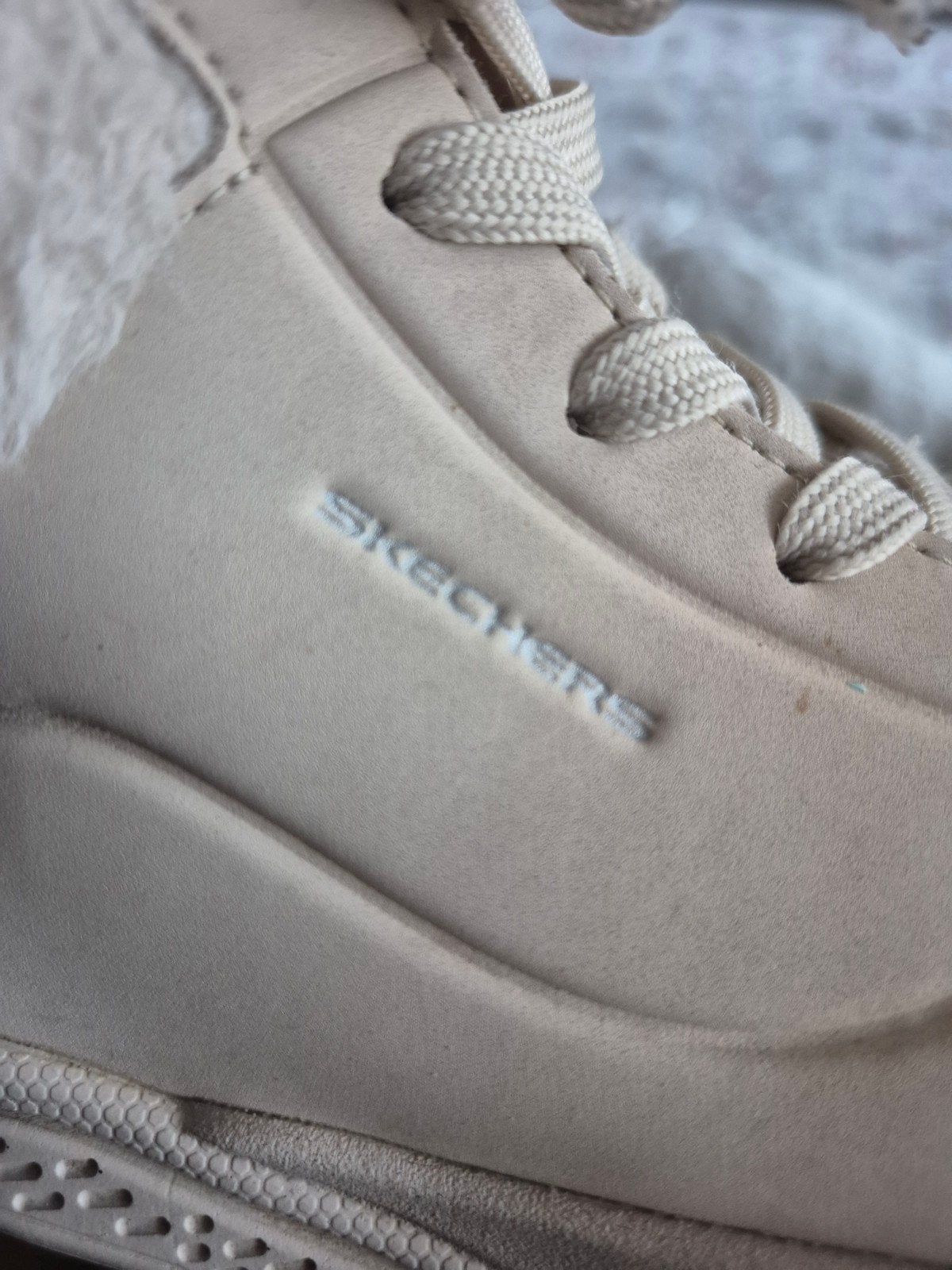 Skechers meisjes schoenen met bont, maat 36.5, Ophalen, Gebruikt, Meisje, Schoenen