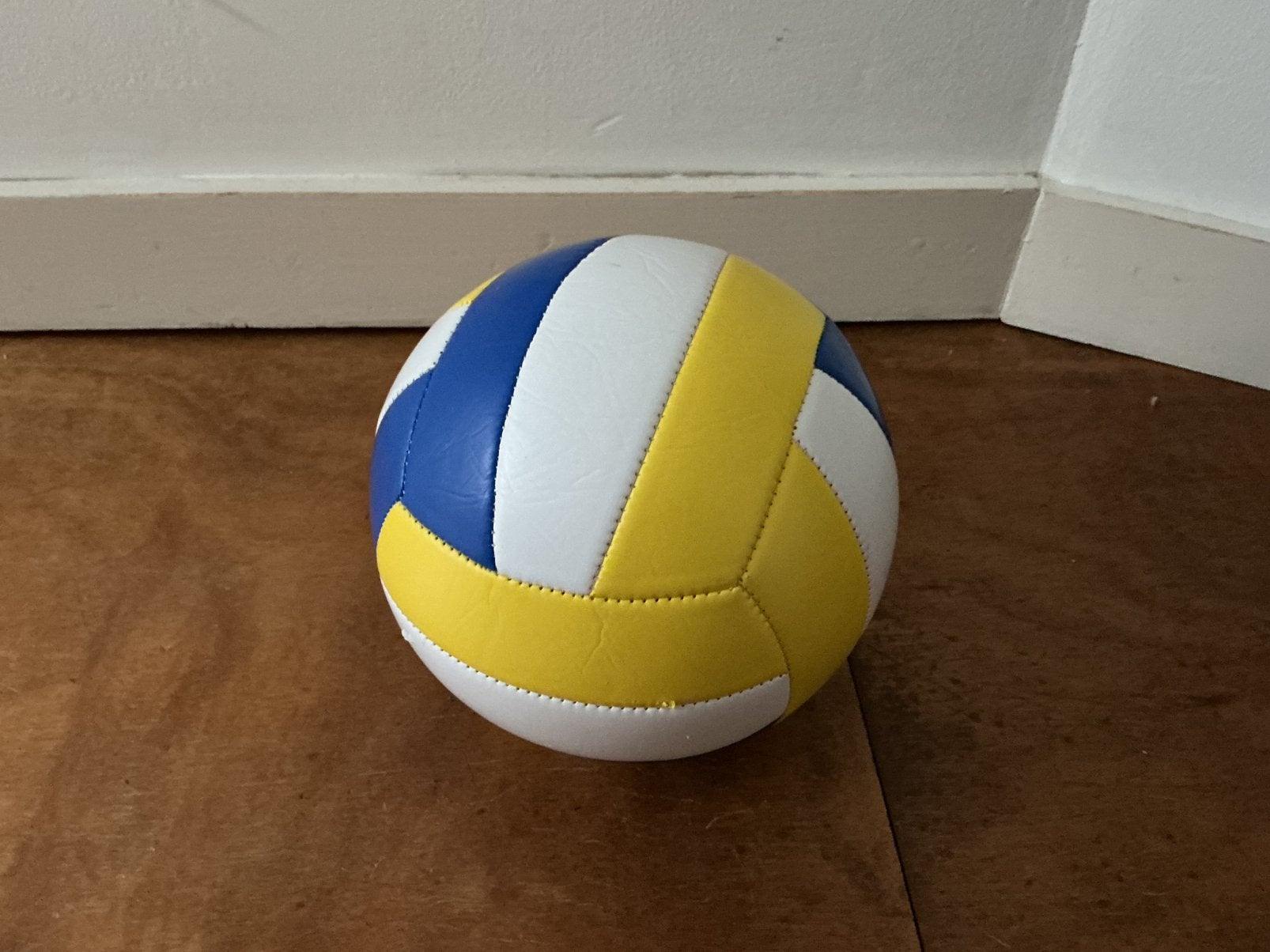 Volleybal maat 5, Ophalen, Gebruikt, Kleding