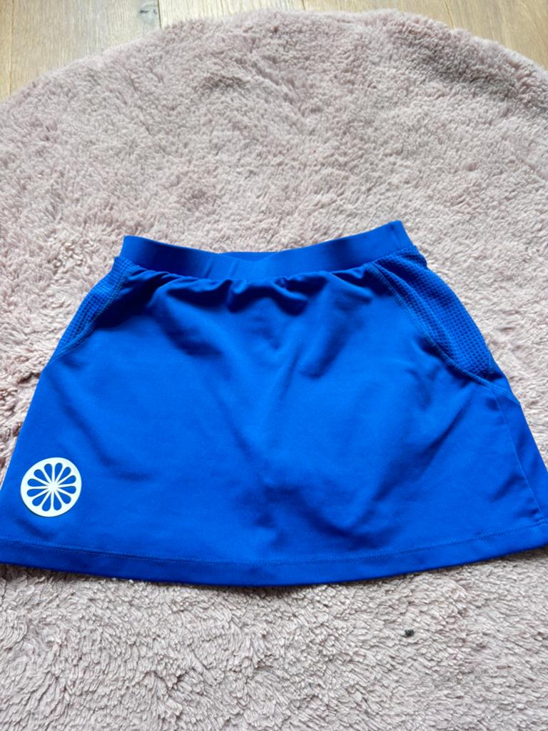 The Indian Maharadja blauwe sportrokje maat 140, Ophalen of Verzenden, Zo goed als nieuw, Meisje, Sport- of Zwemkleding