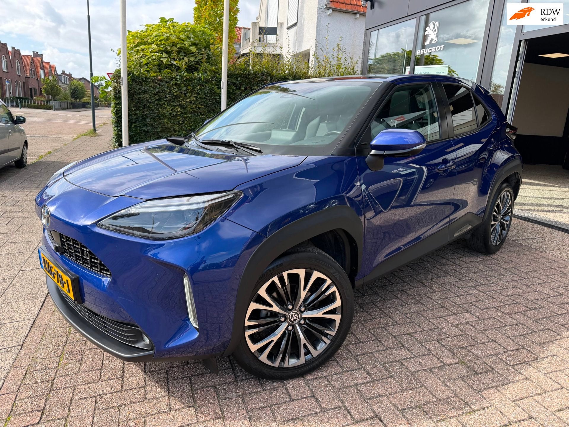 Toyota Yaris Cross 1.5 Hybrid Executive|Pano|360 Camera|JBL|, Dealer onderhouden, Gebruikt, Overige kleuren, Met garantie (alle)