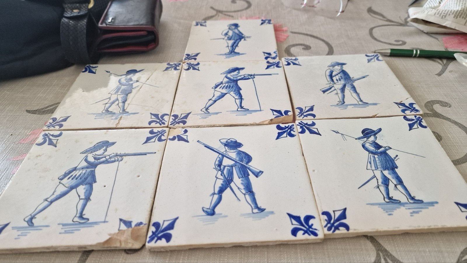 Antieke 17e-eeuwse militaire tegels - Delfts blauw, Antiek en Kunst, Ophalen of Verzenden