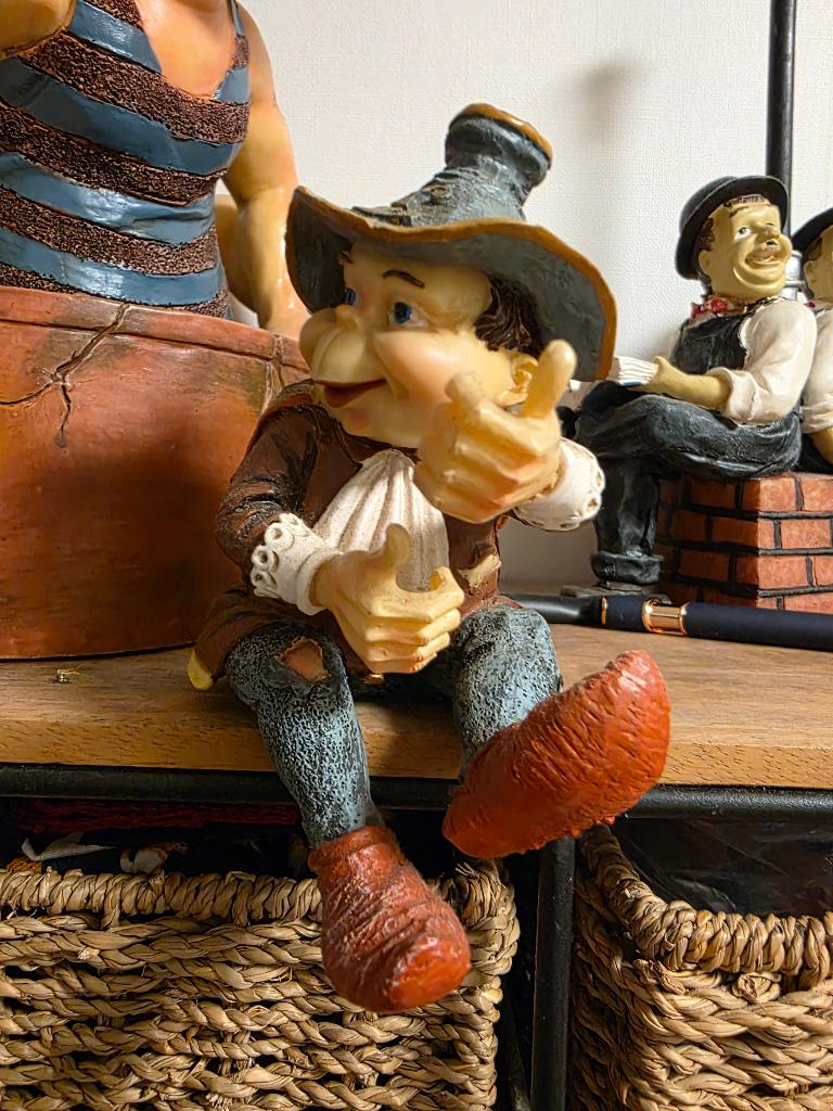Diverse laven, Verzamelen, Ophalen, Zo goed als nieuw, Beeldje of Poppetje