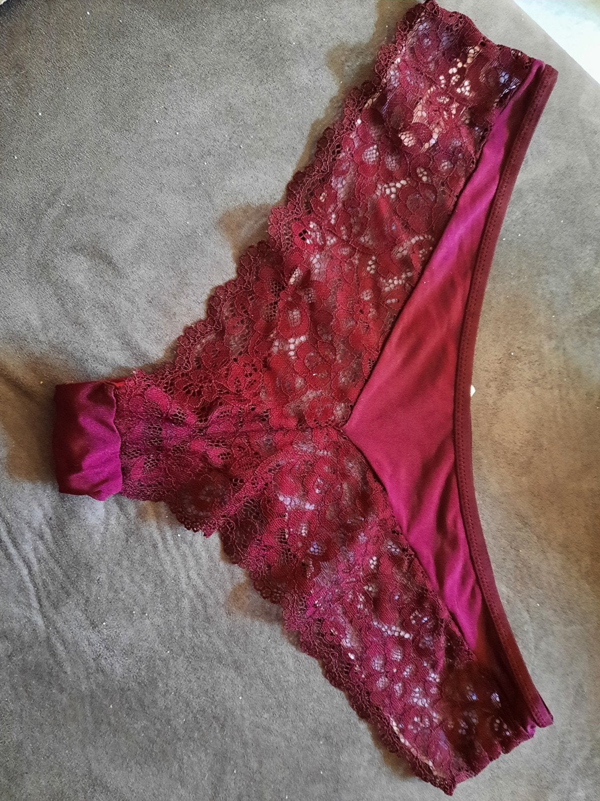 Hunkemöller hipster/string L, Kleding | Dames, Ondergoed en Lingerie, Hunkemöller, Ophalen of Verzenden, Paars, String
