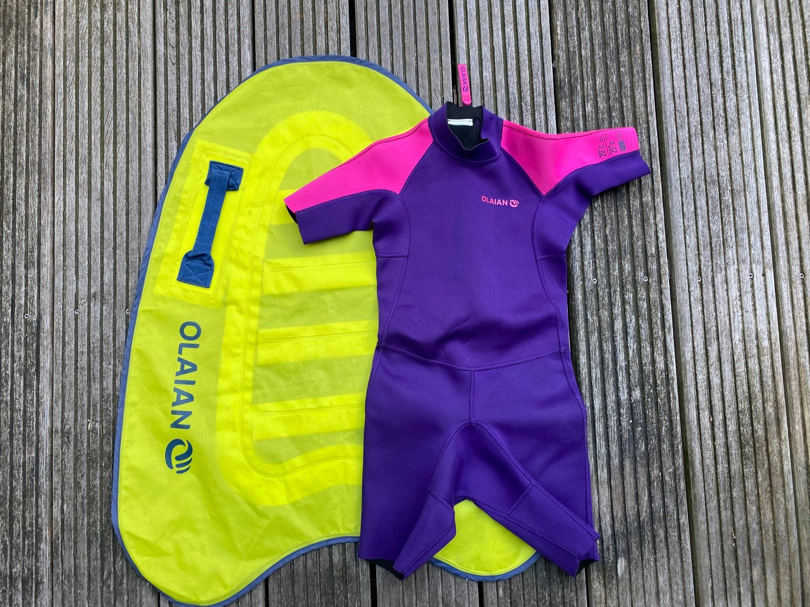 Olaian bodyboard en wetsuit shorty kind, Ophalen of Verzenden, Zo goed als nieuw, Kind, Wetsuit