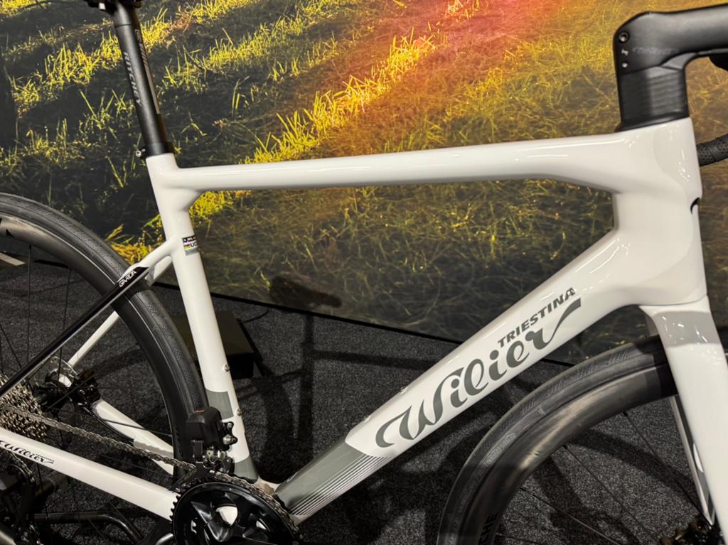 Wilier Garda carbon racefiets met Shimano Di2&carbon wielen, Overige merken, 28 inch, Carbon, Nieuw