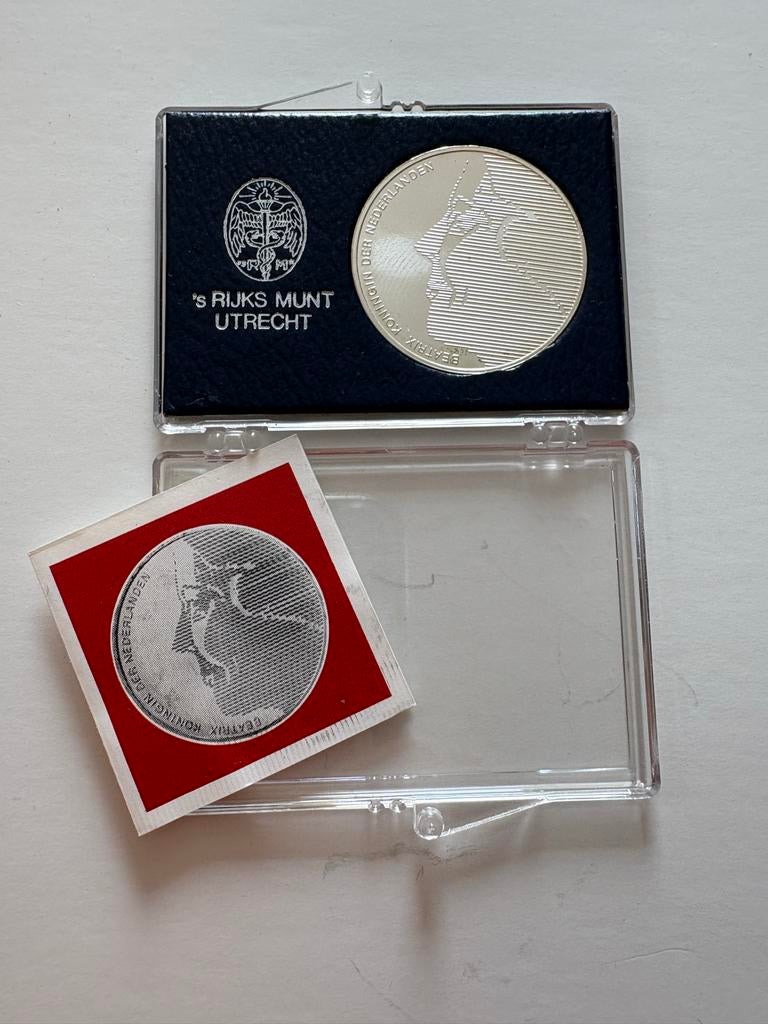 Zilveren 50 gulden munt Willem van Oranje 1984, Koningin Beatrix, Zilver, Ophalen of Verzenden, Losse munt