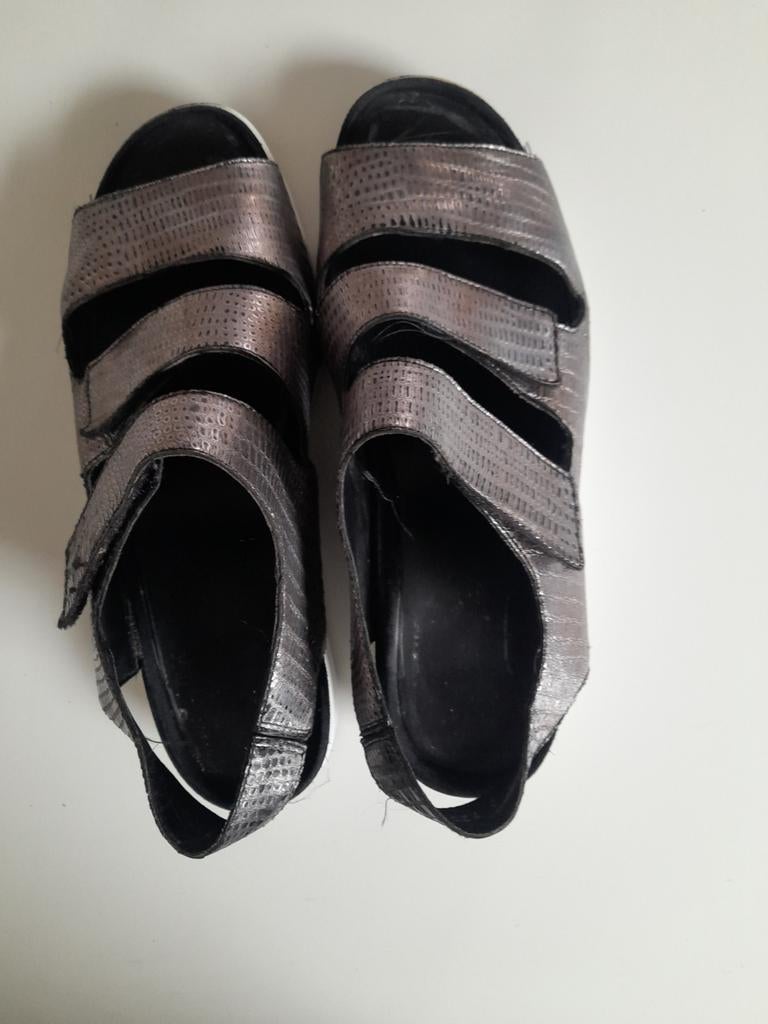 Durea sandalen, kleur zilver/zwart, maat 7, breedte H, Ophalen of Verzenden, Zo goed als nieuw, Zwart, Sandalen of Muiltjes
