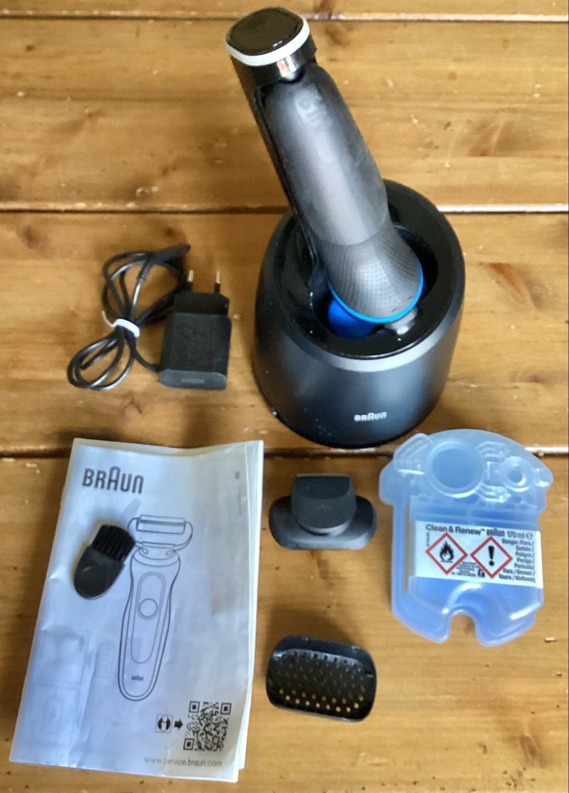 BRAUN TYPE 5434 CLEAN & CHARGE BASE MET SCHEERAPPARAAT, Ophalen of Verzenden, Gebruikt, Scheren en Epileren