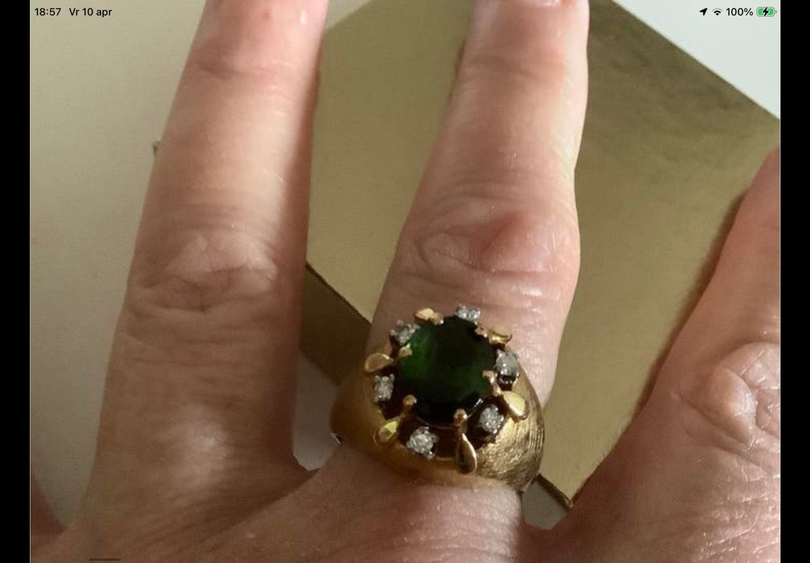 Prachtige vintage ring edelsteen Peridoot /Saffier  , 14 kar, Sieraden, Tassen en Uiterlijk, Ringen, 18 tot 19, Verzenden, Zo goed als nieuw