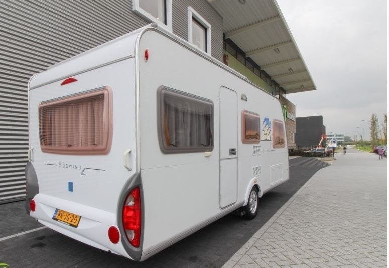 Knaus SUDWIND 500 EU 2005, Rondzit, Particulier, 4 tot 5 meter, Knaus