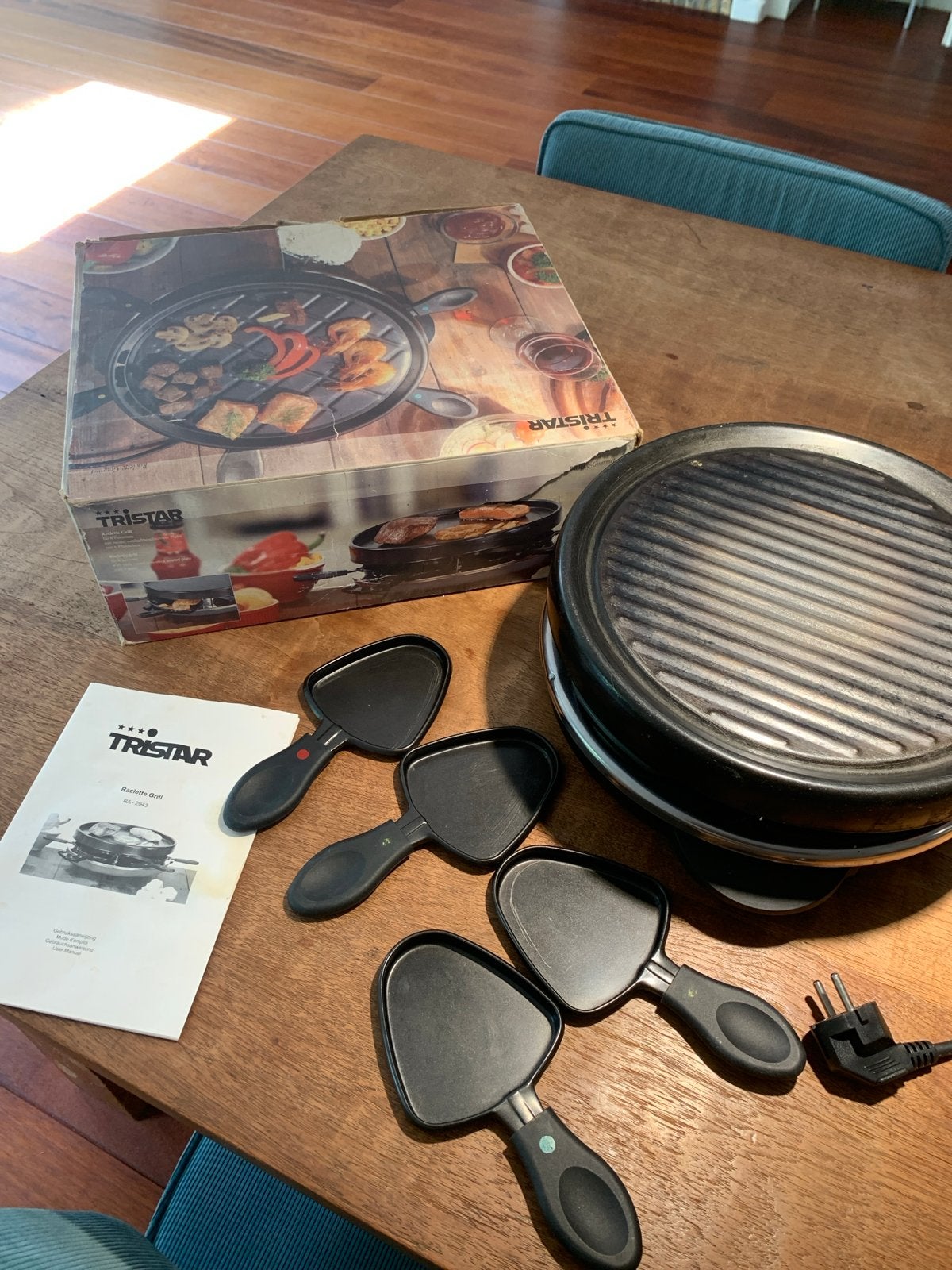 Tristar Raclette Grill met 6 pannetjes en originele doos, Ophalen of Verzenden, Gebruikt, 4 t/m 7 personen