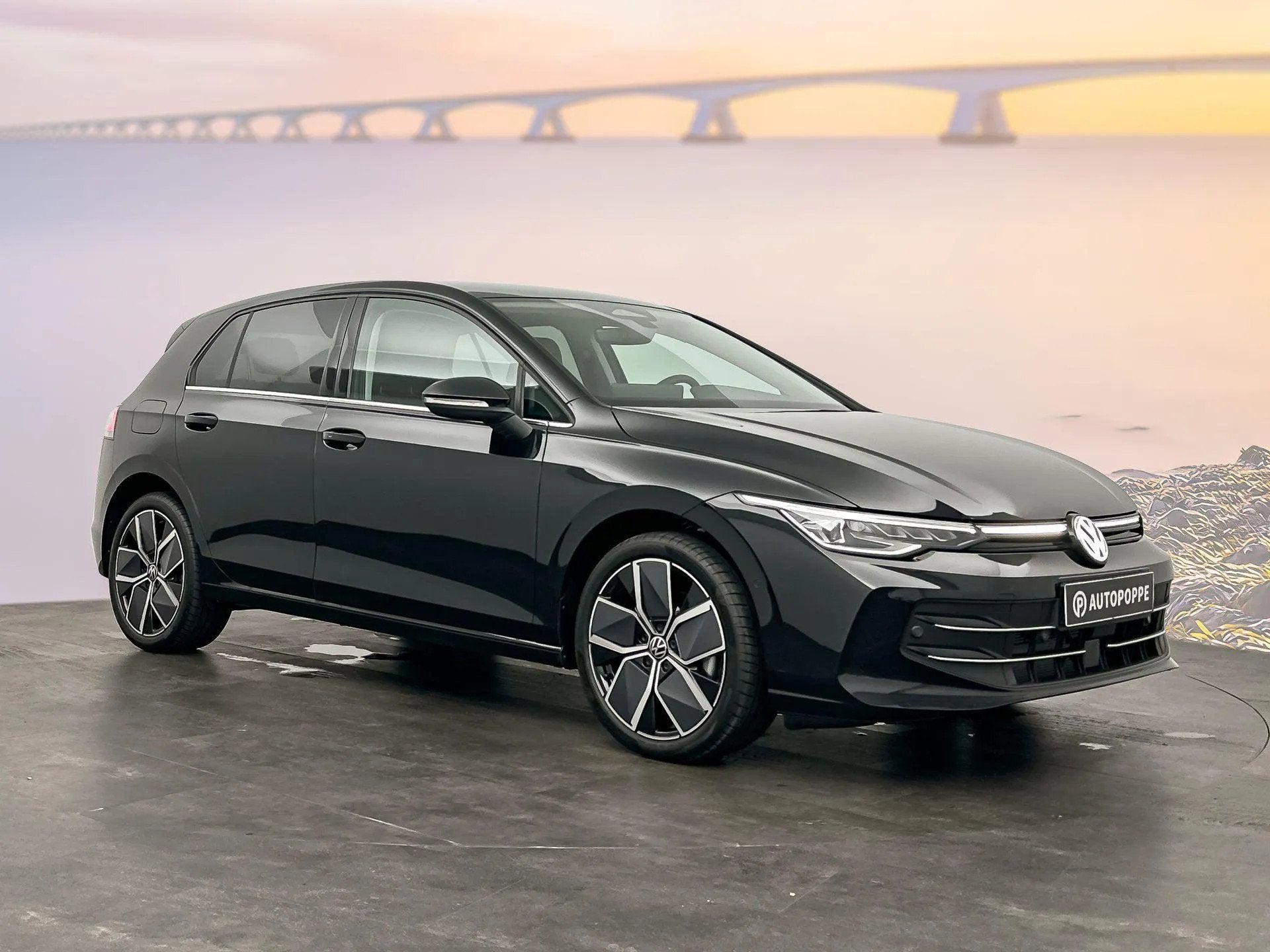 Volkswagen Golf 1.5 Style Edition 204 pk Plug in Hybride, 4 cilinders, Zwart, Origineel Nederlands, Bedrijf