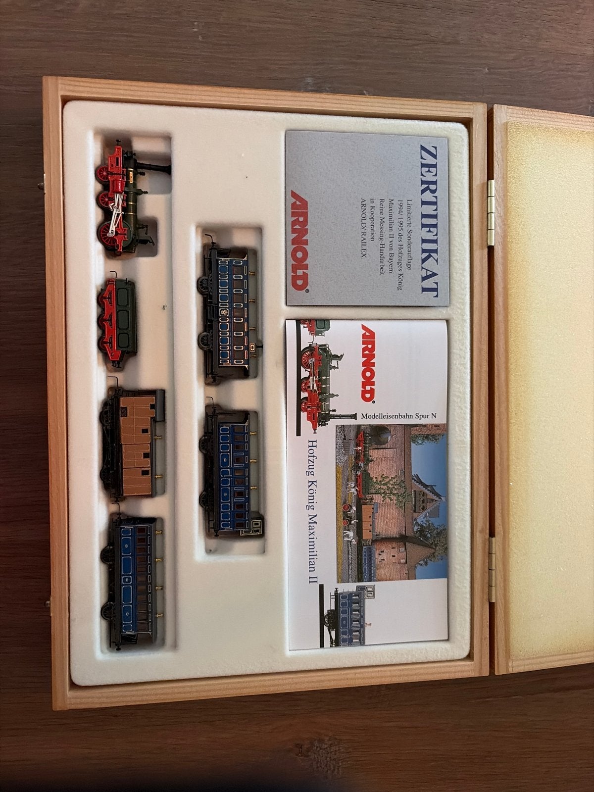 Arnold Modeltrein Set "Hertog Koning Maximilian II", Treinset, Gelijkstroom of Wisselstroom, Zo goed als nieuw, Ophalen