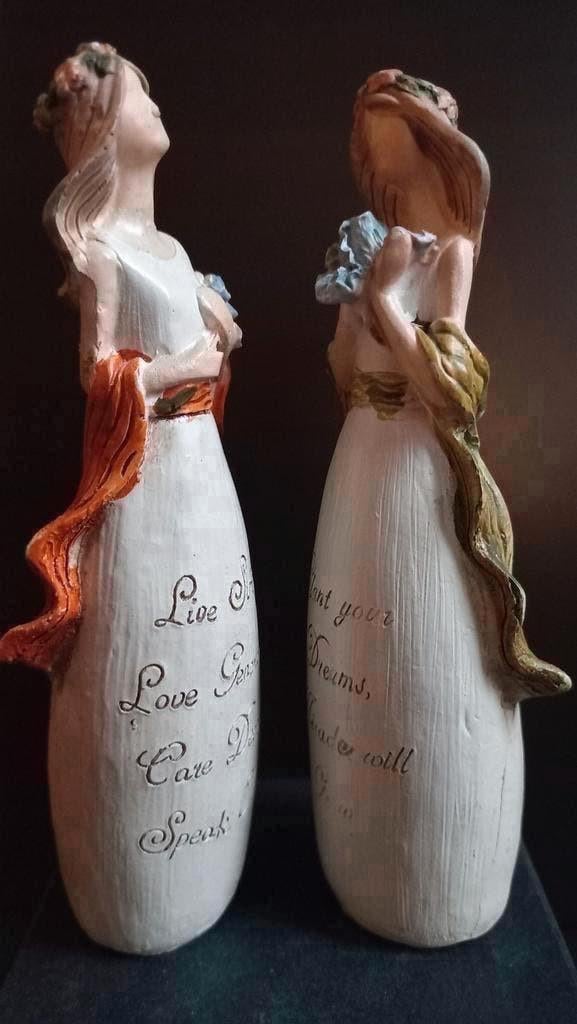 Set van twee Vintage keramisch aardewerk vrouwen beelden, Ophalen of Verzenden
