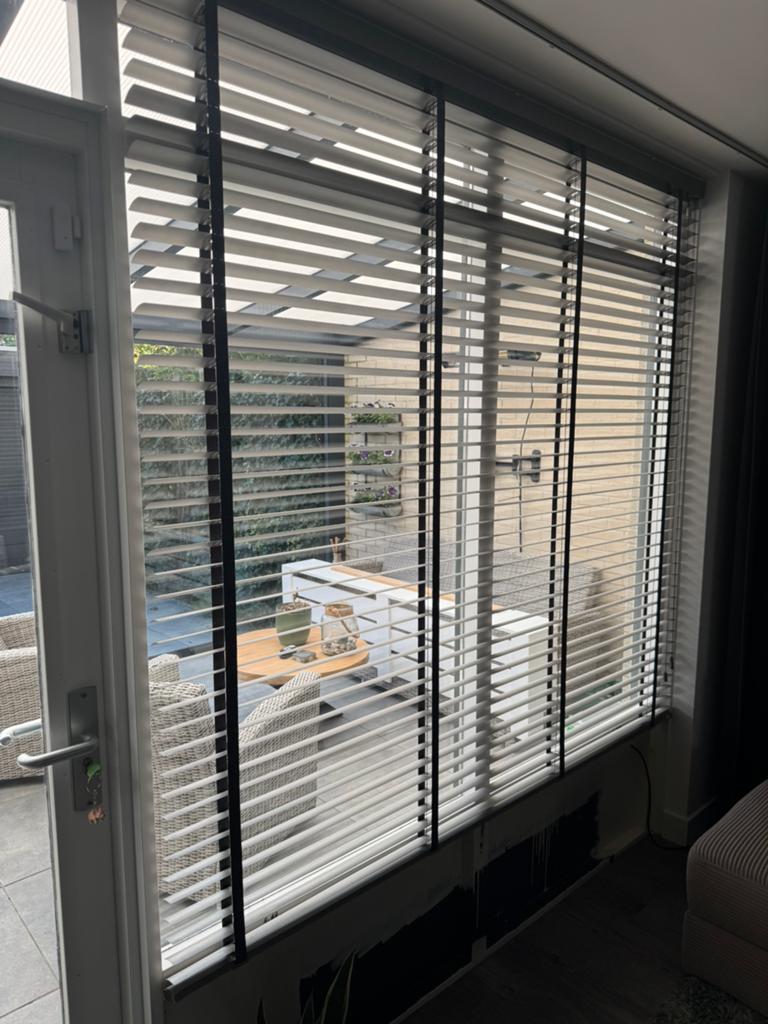 Luxaflex 50mm, Ophalen, Grijs, 150 tot 200 cm