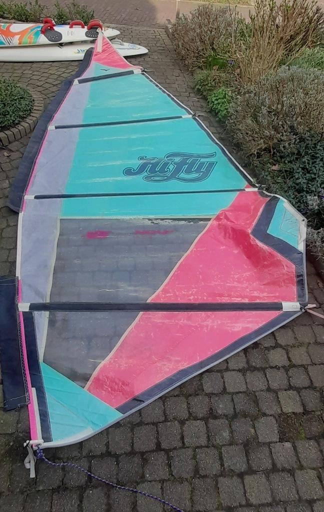 Hifly  NPU Flashline 5.9 m² windsurfzeil gebruikt, Watersport en Boten, Ophalen, Gebruikt, Zeil, 5 tot 7 m²