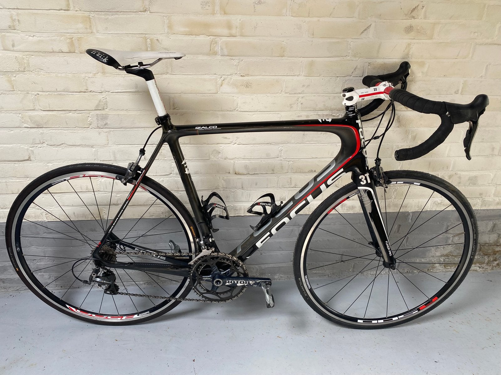 Focus Izalco, Overige merken, 28 inch, Carbon, Velgrem