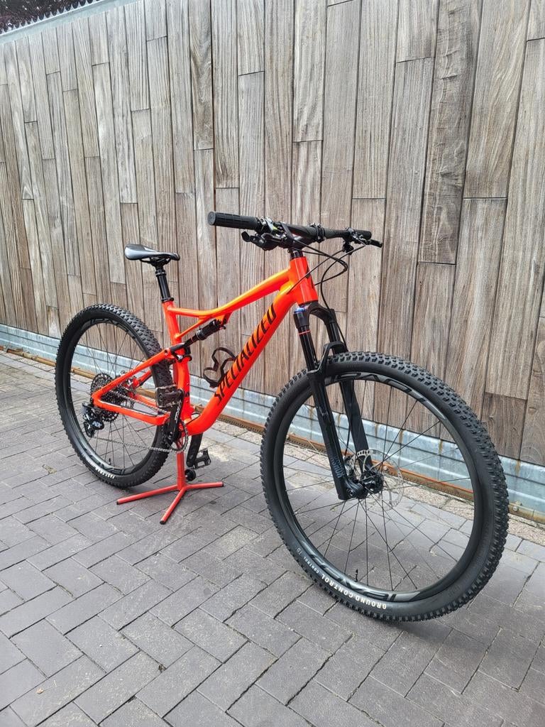 Mountainbike,mtb specialized 2022, Fietsen en Brommers, Fietsen | Mountainbikes en ATB, Fully, Zo goed als nieuw, Schijfrem, Ophalen
