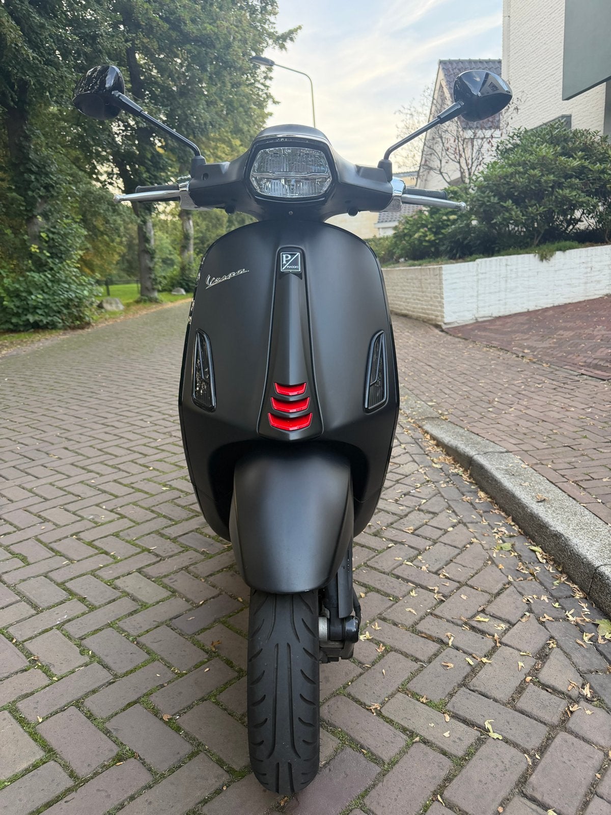 Vespa Sprint Notte Mat Zwart - December 2019 -, Fietsen en Brommers, Ophalen, Gebruikt, Maximaal 45 km/u, Vespa S