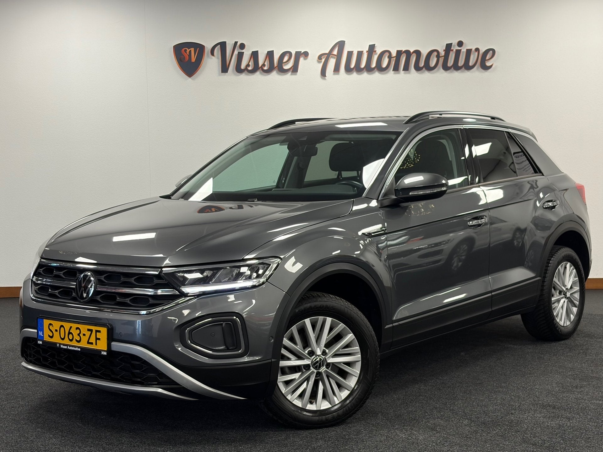 Volkswagen T-Roc 1.0 TSI Life Business*Stoelverwarming*LED*C, Auto's, Volkswagen, Voorwielaandrijving, Euro 6, Bedrijf, Nieuw